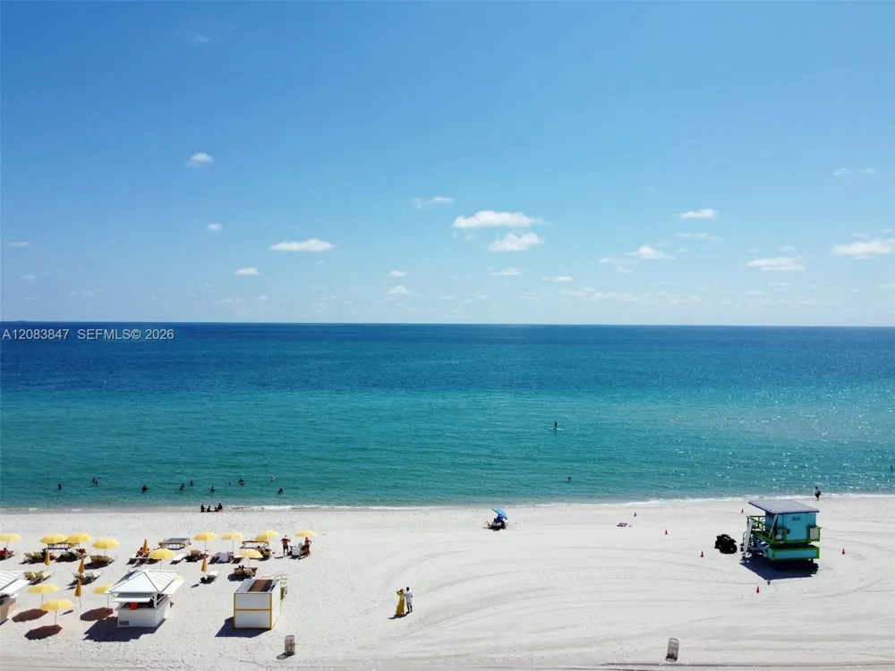 6061 Collins Ave #23B Miami Beach, FL 33140