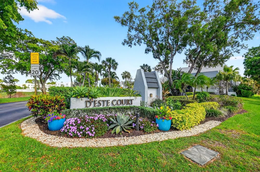 4290 DESTE COURT #303 Lake Worth, FL 33467