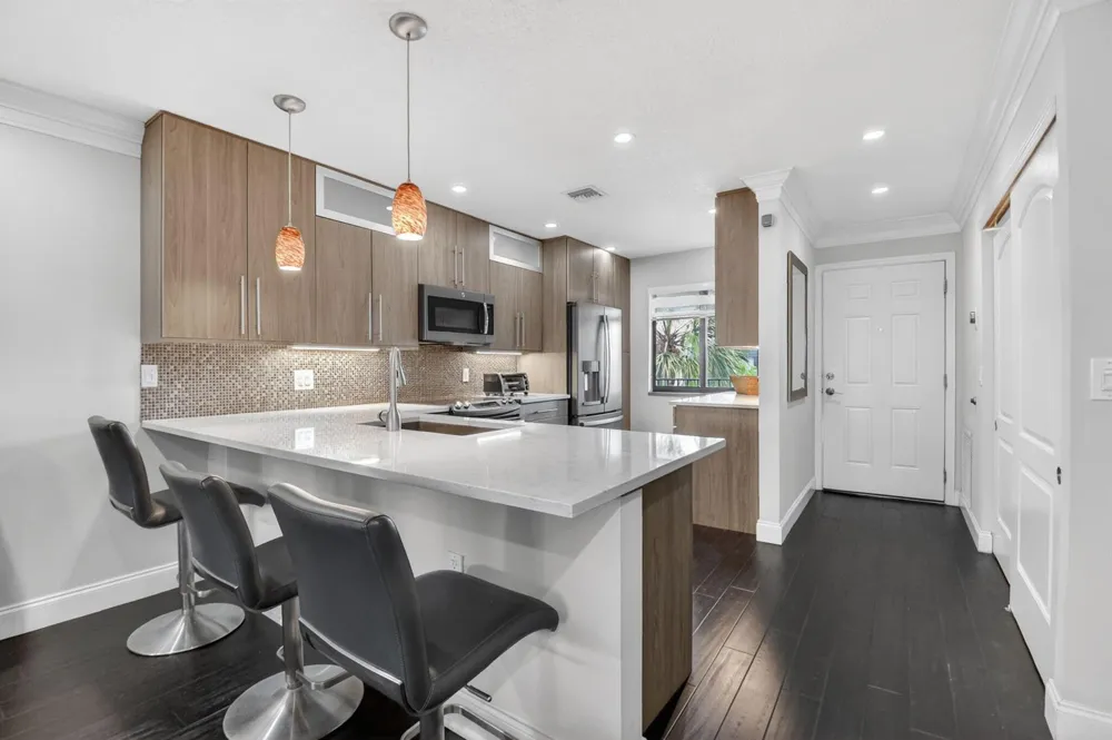 4290 DESTE COURT #303 Lake Worth, FL 33467