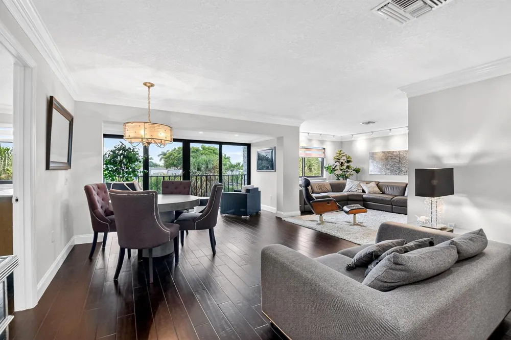 4290 DESTE COURT #303 Lake Worth, FL 33467