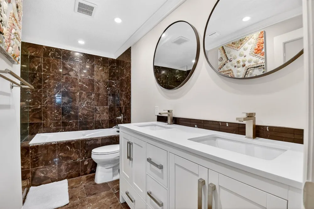 4290 DESTE COURT #303 Lake Worth, FL 33467