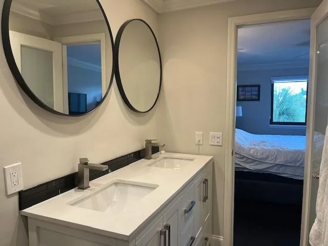 4290 DESTE COURT #303 Lake Worth, FL 33467