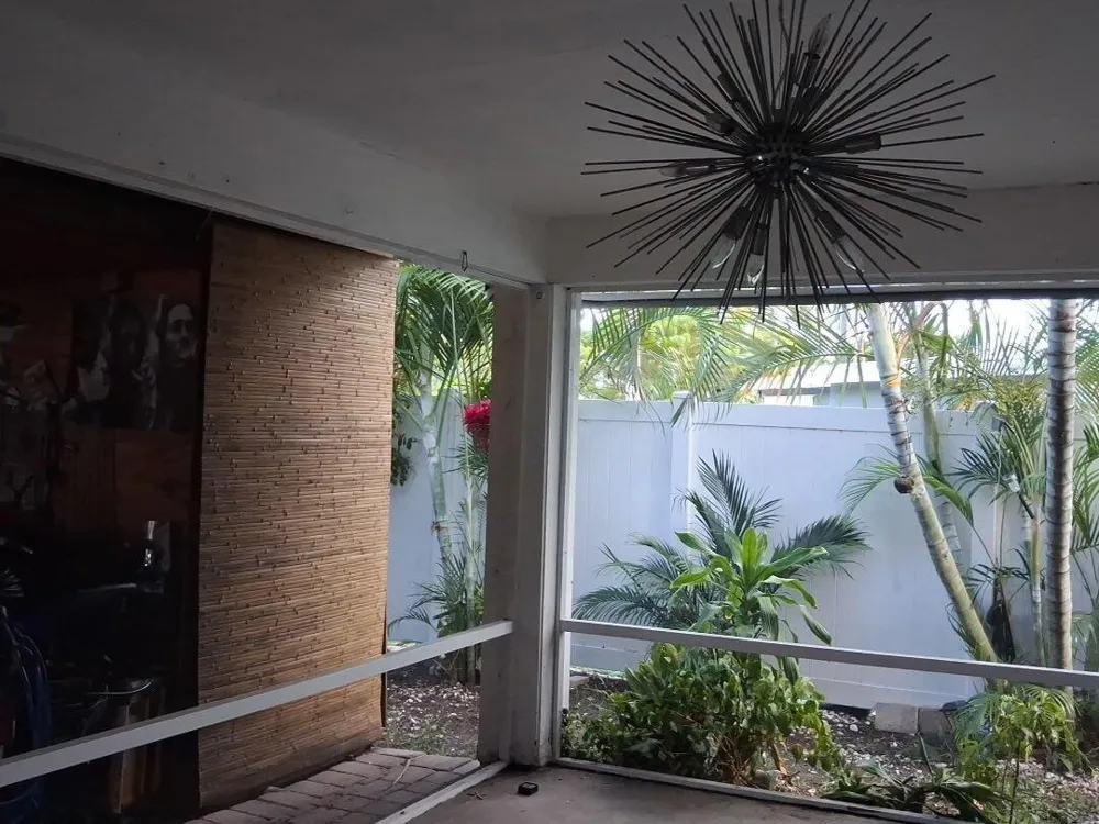 2574 NE 14TH TERRACE Pompano Beach, FL 33064