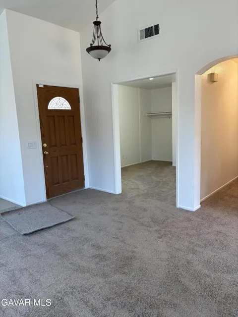 1625 Kings Road