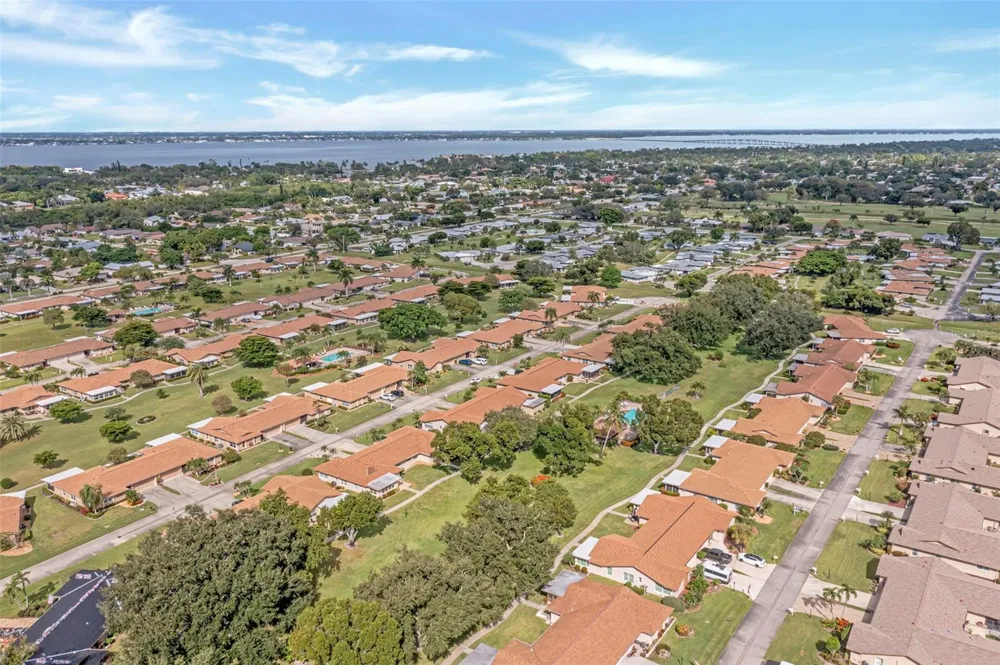 5584 BURING COURT Fort Myers, FL 33919