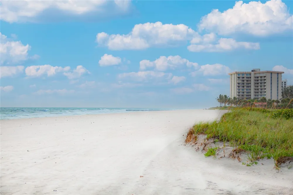 3040 GRAND BAY BOULEVARD #292 Longboat Key, FL 34228