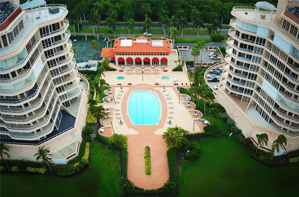 3040 GRAND BAY BOULEVARD #292 Longboat Key, FL 34228