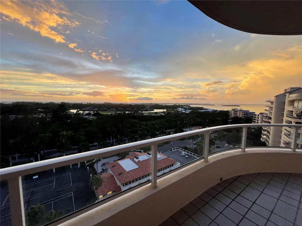 3040 GRAND BAY BOULEVARD #292 Longboat Key, FL 34228