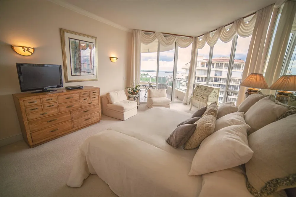 3040 GRAND BAY BOULEVARD #292 Longboat Key, FL 34228