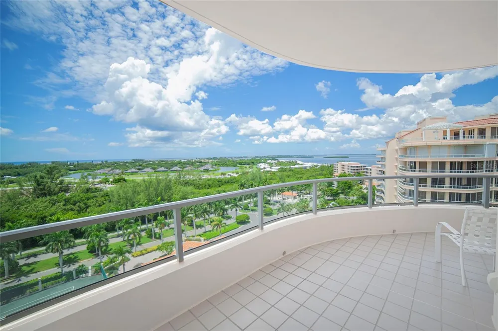3040 GRAND BAY BOULEVARD #292 Longboat Key, FL 34228