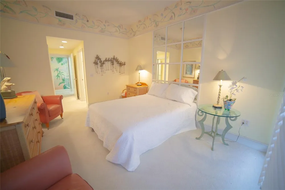 3040 GRAND BAY BOULEVARD #292 Longboat Key, FL 34228