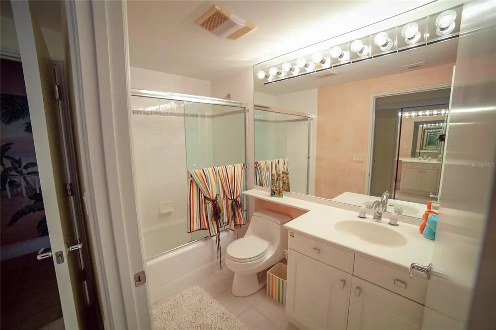 3040 GRAND BAY BOULEVARD #292 Longboat Key, FL 34228