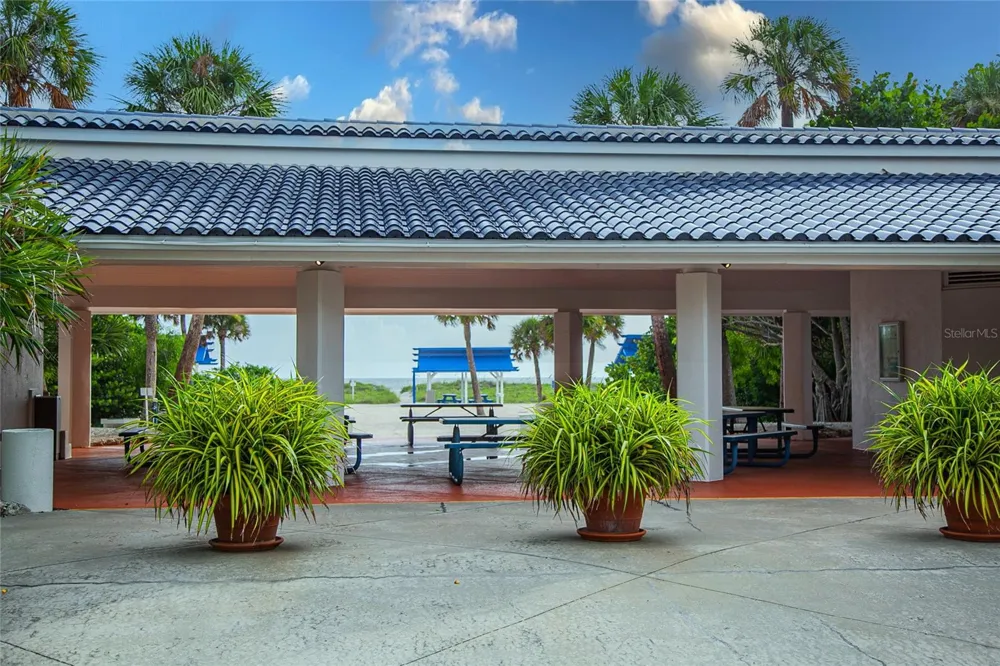 3040 GRAND BAY BOULEVARD #292 Longboat Key, FL 34228