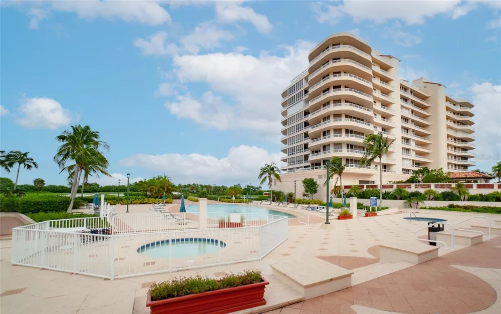 3040 GRAND BAY BOULEVARD #292 Longboat Key, FL 34228