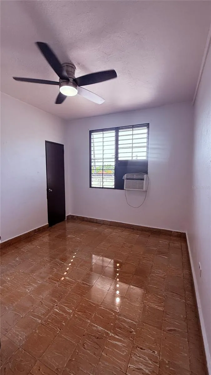 67 APT. 5 PH URB. GARCIA UBARRI San Juan, PR 00925
