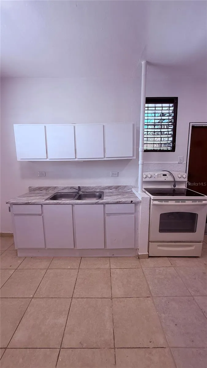 67 APT. 5 PH URB. GARCIA UBARRI San Juan, PR 00925