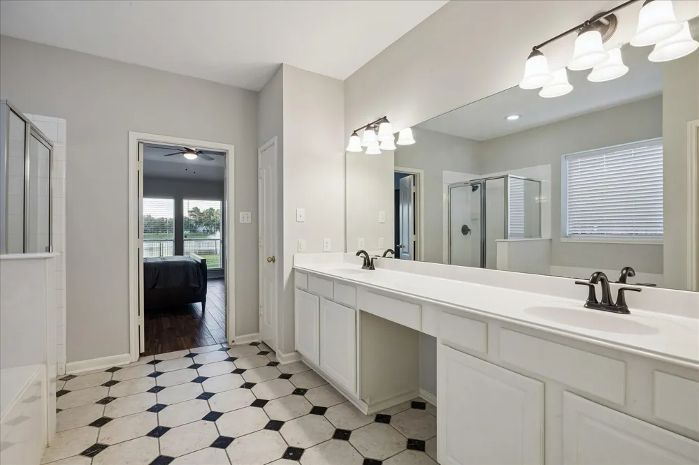 8503 Beacon Bend Lane Pearland, TX 77584