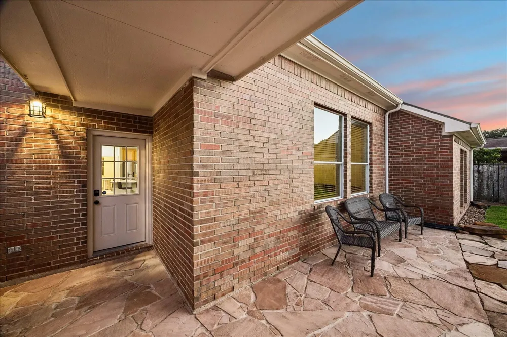 8503 Beacon Bend Lane Pearland, TX 77584