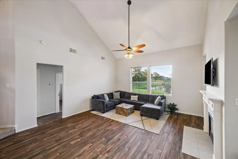 8503 Beacon Bend Lane Pearland, TX 77584