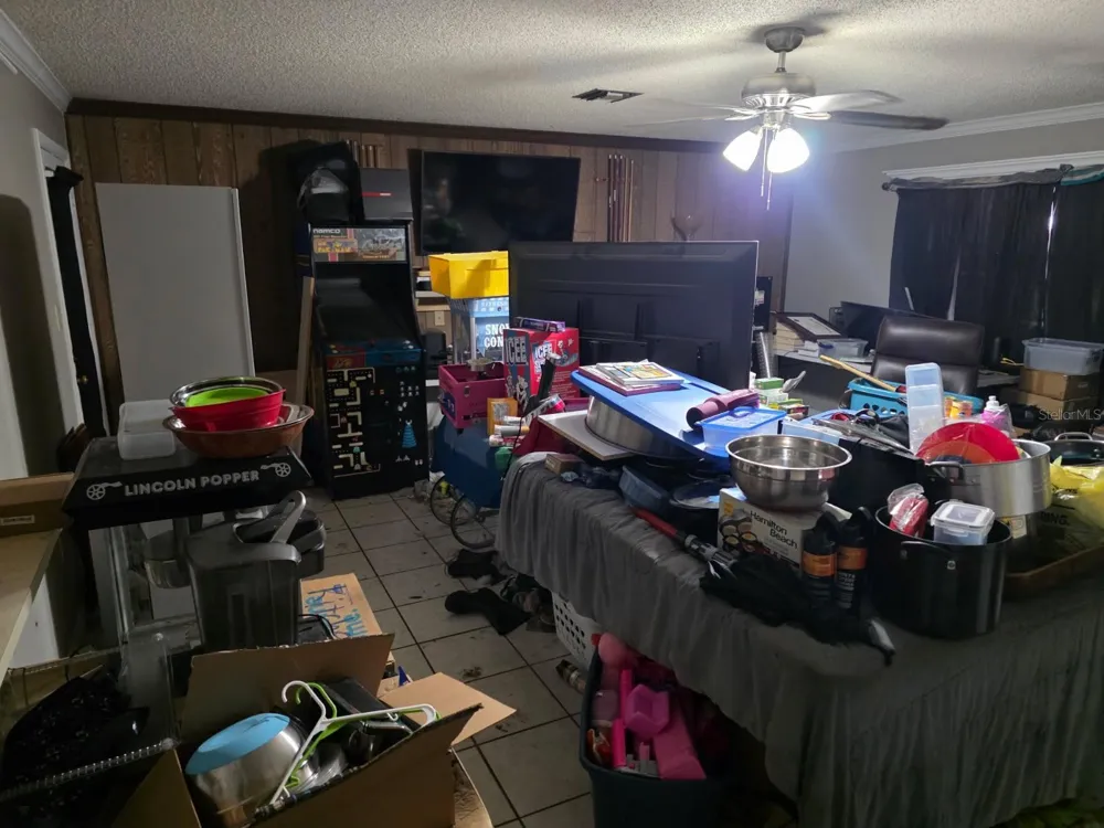 10576 S US HIGHWAY 301 Webster, FL 33597