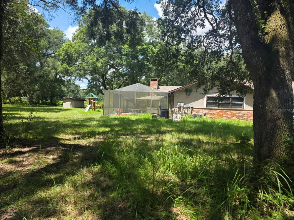 10576 S US HIGHWAY 301 Webster, FL 33597
