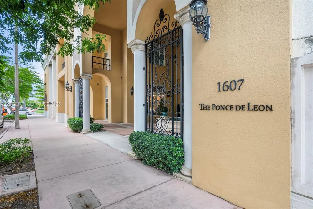 1607 Ponce De Leon Blvd #9B Coral Gables, FL 33134