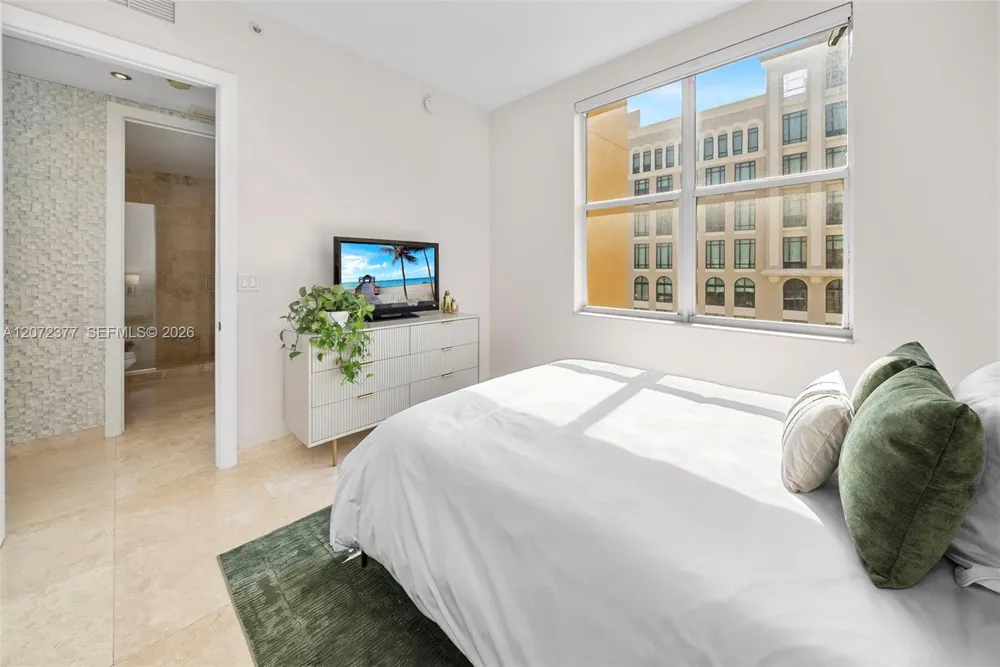 1607 Ponce De Leon Blvd #9B Coral Gables, FL 33134