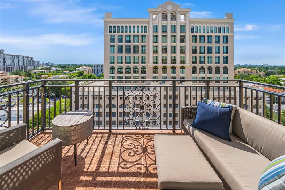 1607 Ponce De Leon Blvd #9B Coral Gables, FL 33134