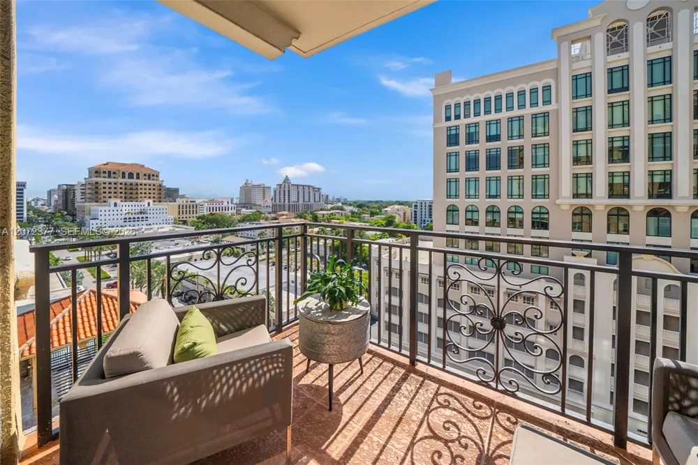 1607 Ponce De Leon Blvd #9B Coral Gables, FL 33134