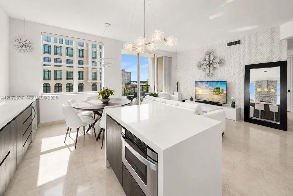 1607 Ponce De Leon Blvd #9B Coral Gables, FL 33134