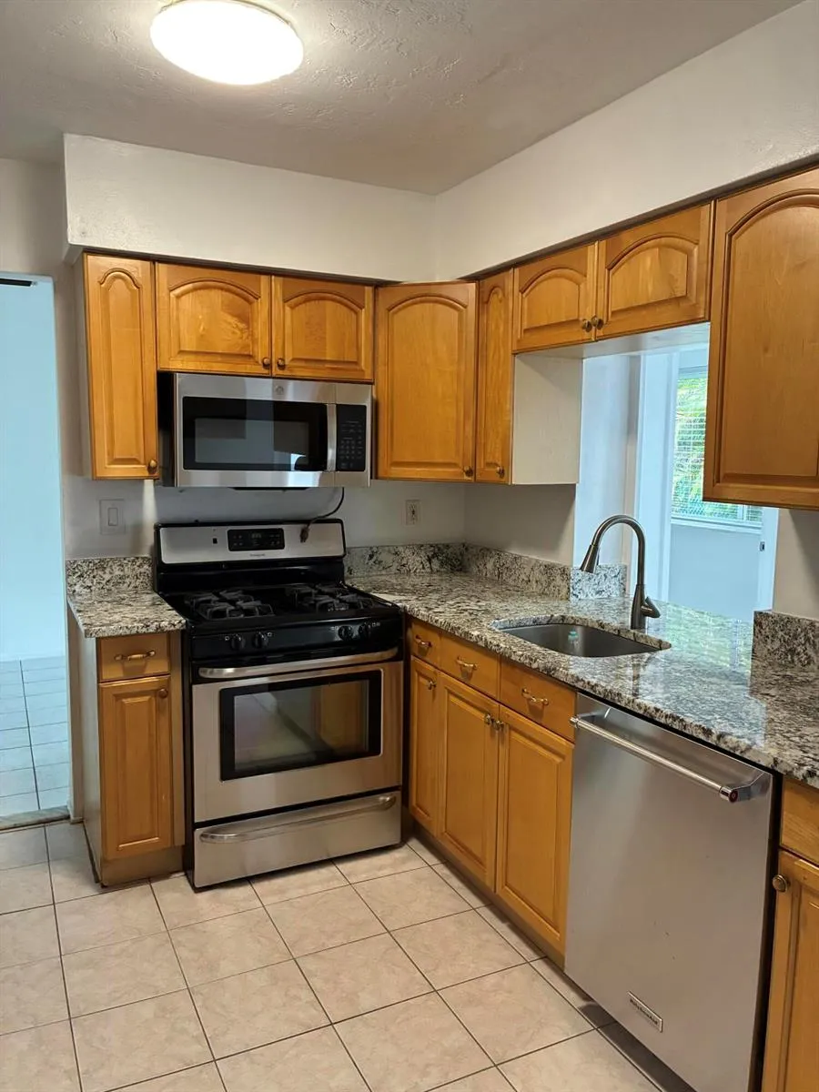 8361 NW 24th Place Sunrise, FL 33322