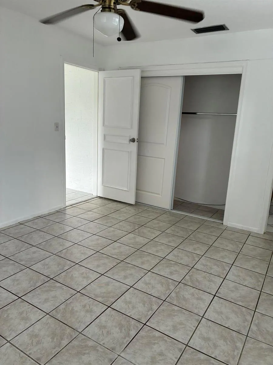 8361 NW 24th Place Sunrise, FL 33322