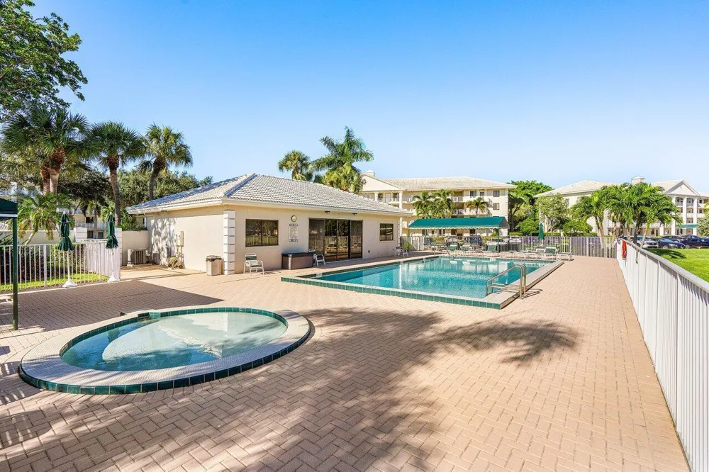 6121 Balboa Circle #103 Boca Raton, FL 33433