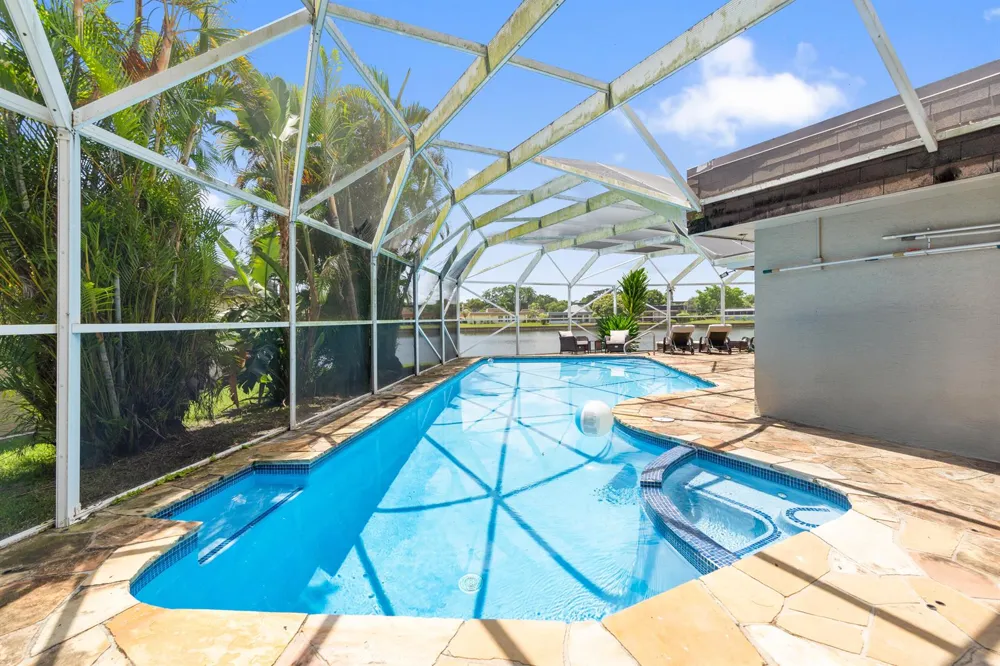 6106 ROYAL POINCIANA LANE Tamarac, FL 33319