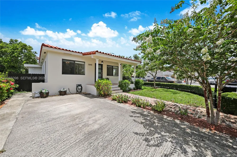 3640 SW 11th St Miami, FL 33135