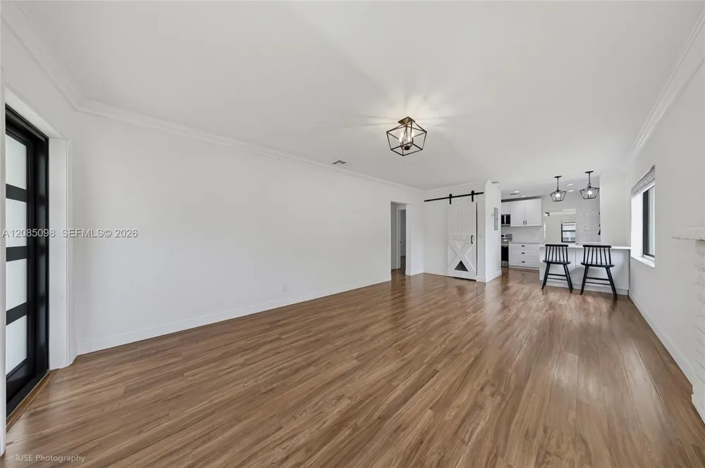 3640 SW 11th St Miami, FL 33135