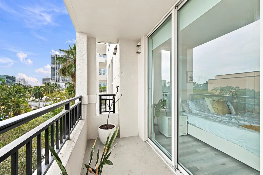 610 W Las Olas Boulevard #416N Fort Lauderdale, FL 33312