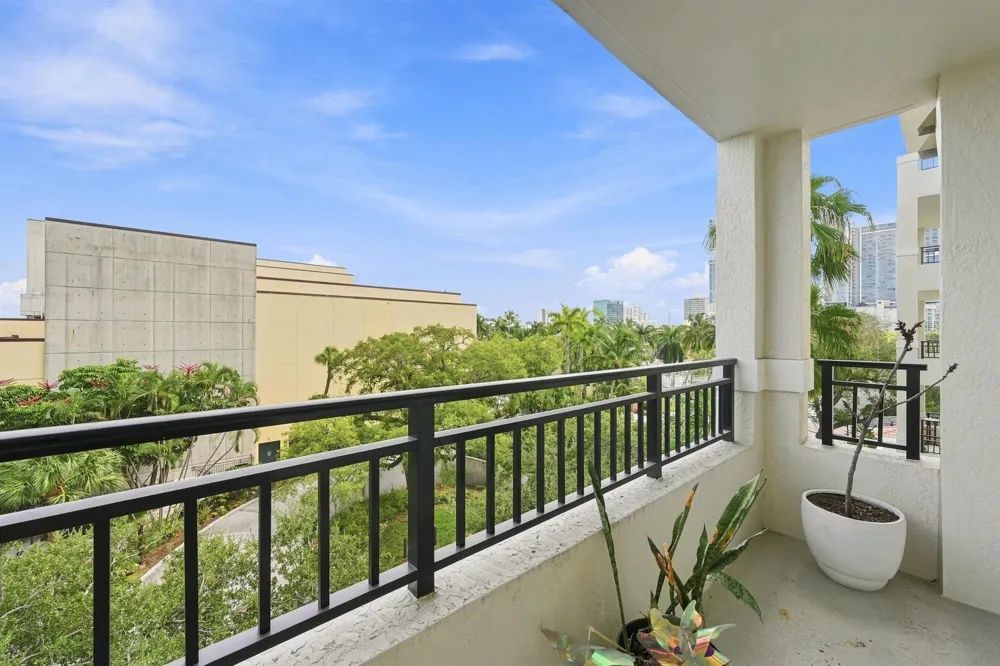 610 W Las Olas Boulevard #416N Fort Lauderdale, FL 33312