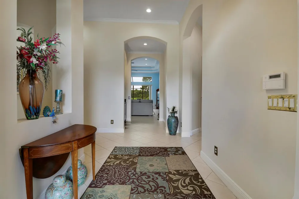 8618 Tompson Point Road Port St. Lucie, FL 34986