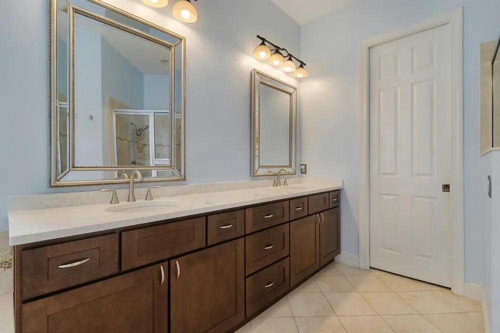 8618 Tompson Point Road Port St. Lucie, FL 34986
