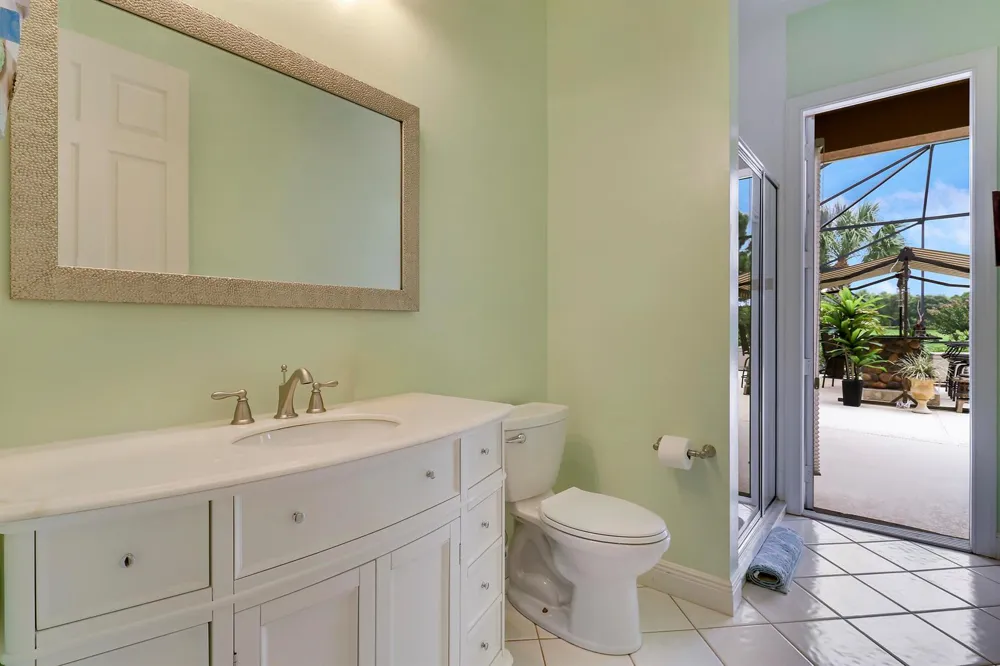 8618 Tompson Point Road Port St. Lucie, FL 34986