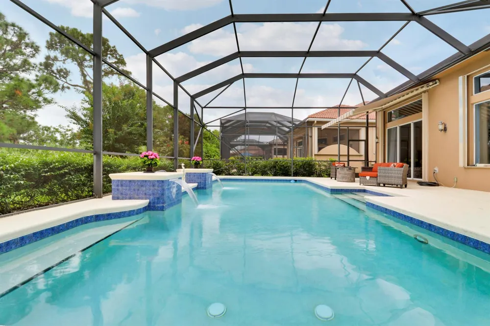 8618 Tompson Point Road Port St. Lucie, FL 34986