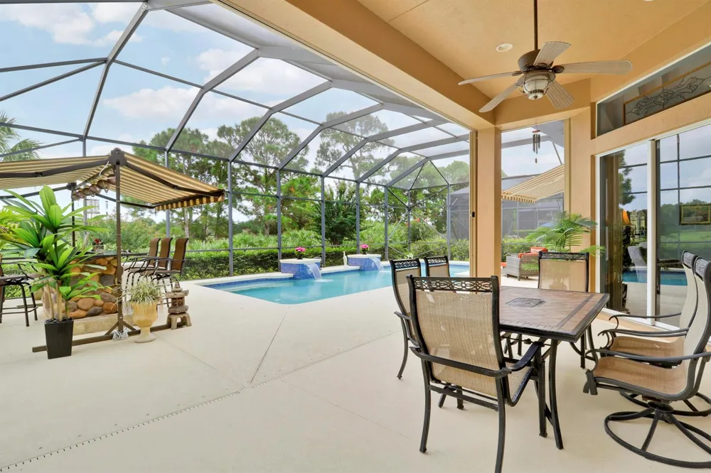 8618 Tompson Point Road Port St. Lucie, FL 34986