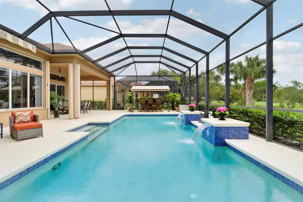 8618 Tompson Point Road Port St. Lucie, FL 34986