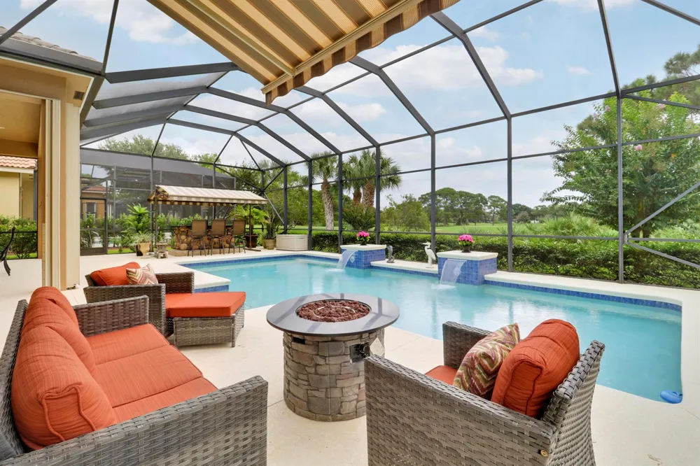 8618 Tompson Point Road Port St. Lucie, FL 34986