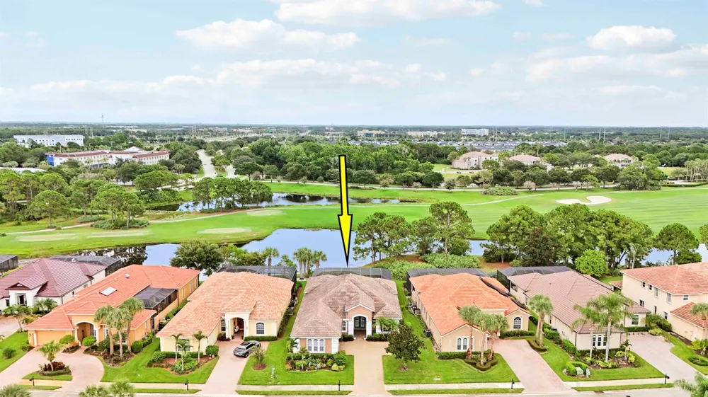 8618 Tompson Point Road Port St. Lucie, FL 34986
