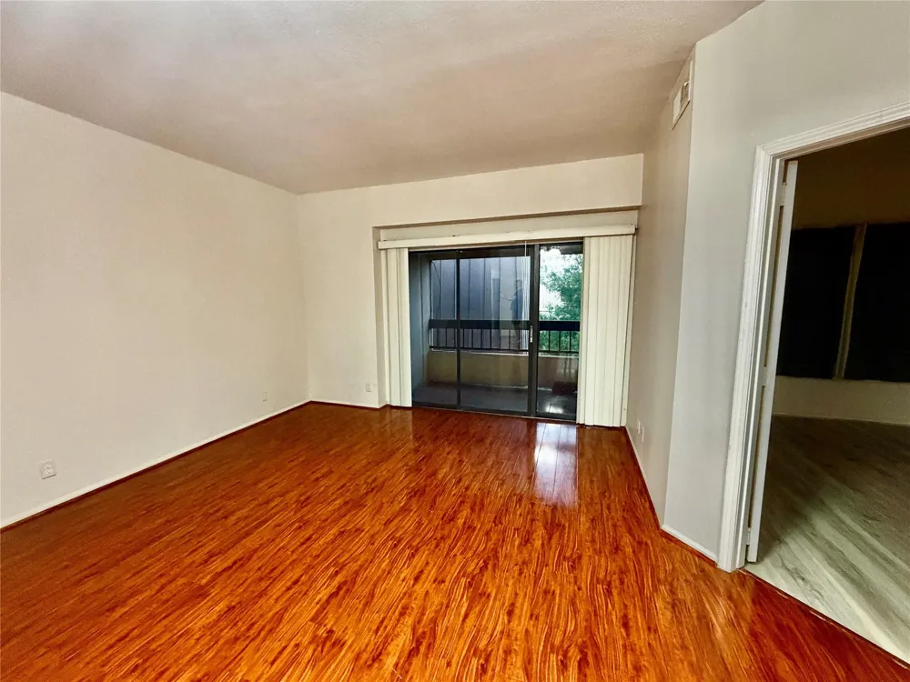 2213 S Braeswood Boulevard #13A Houston, TX 77030