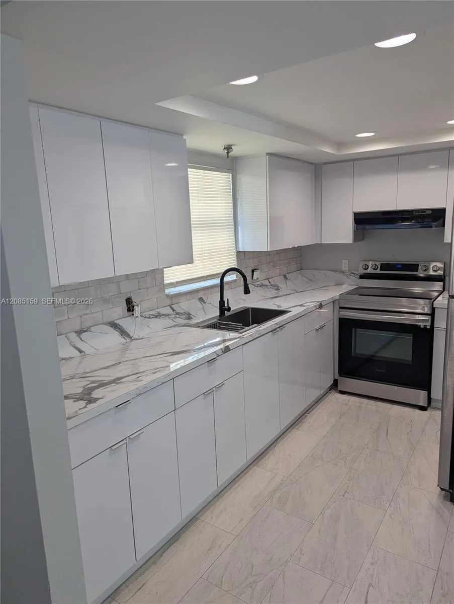 2323 Linton Ridge Cir #D3 Delray Beach, FL 33444