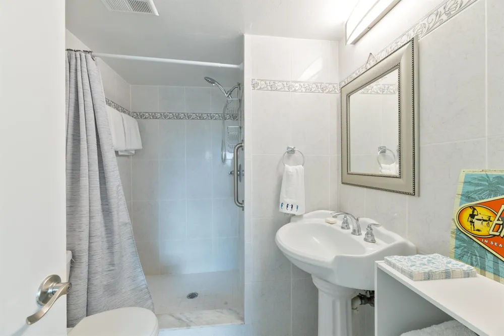 2901 E SUNRISE LAKES DRIVE E #310 Sunrise, FL 33322