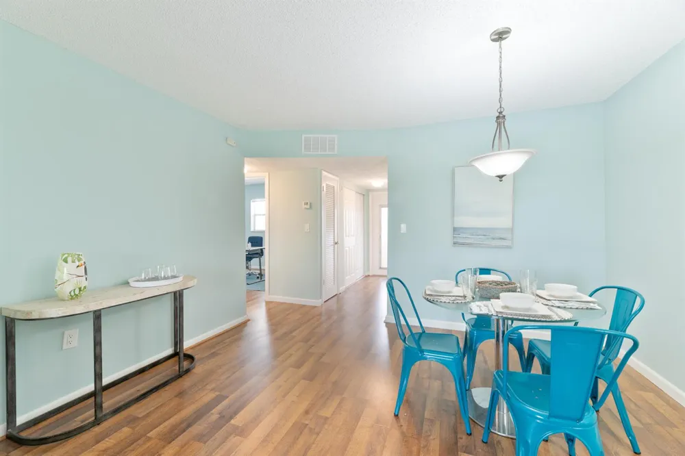 2901 E SUNRISE LAKES DRIVE E #310 Sunrise, FL 33322